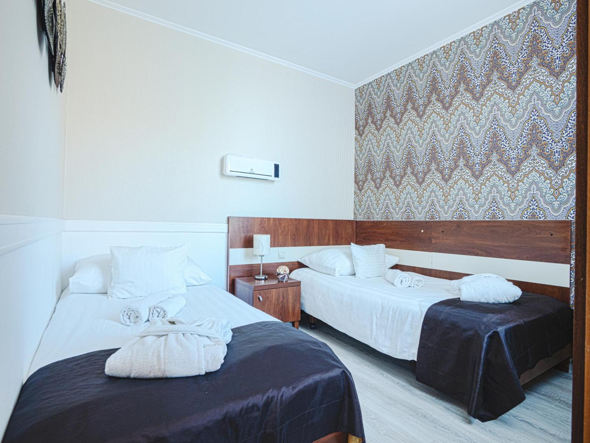 Holiday Beach Budapest Wellness Hotel With Sauna Park Экстерьер фото