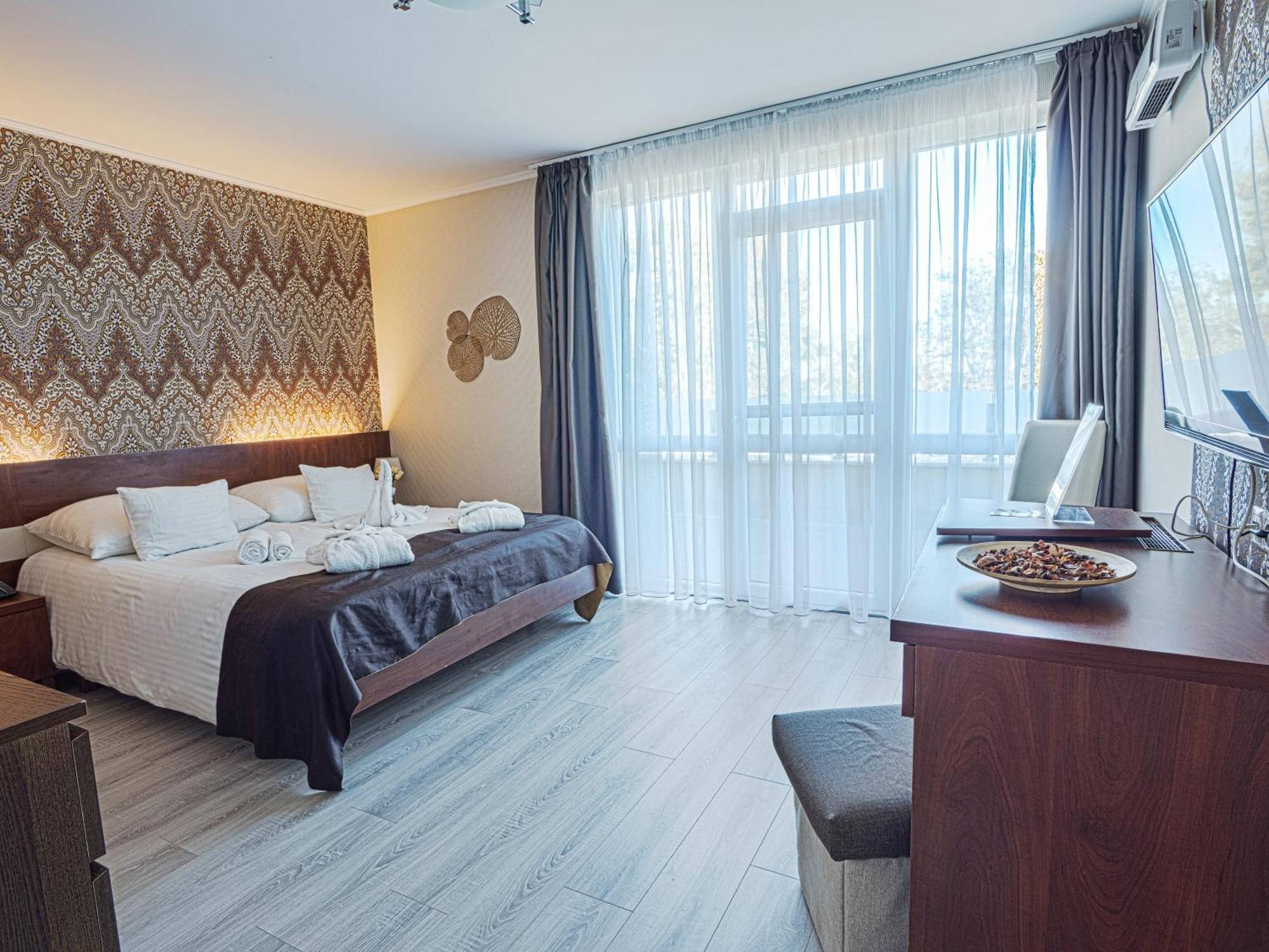 Holiday Beach Budapest Wellness Hotel With Sauna Park Экстерьер фото