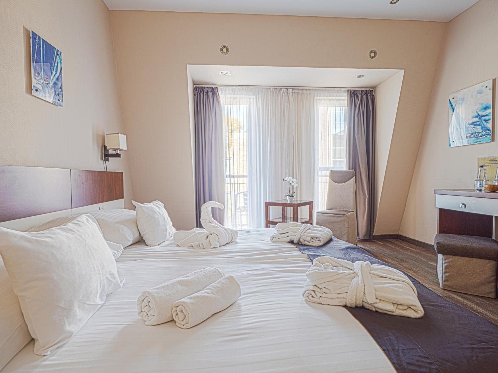 Holiday Beach Budapest Wellness Hotel With Sauna Park Экстерьер фото